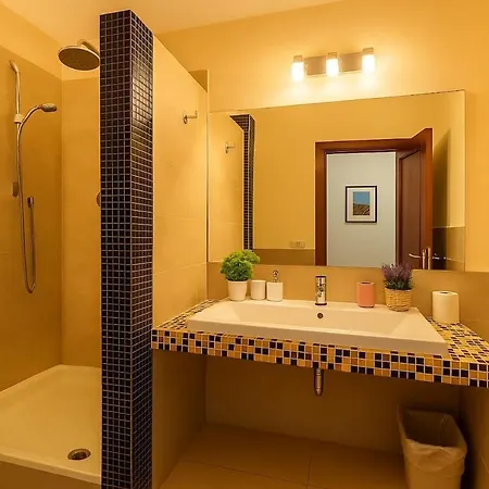 Gasthuis Relax Palace *