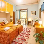 Relax Palace